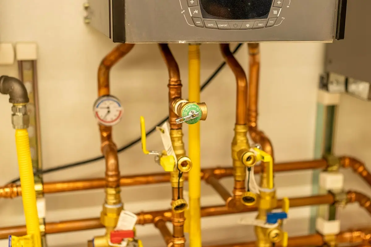 Licensed technician providing Sewer Cleanout for a homeowner in Ladue